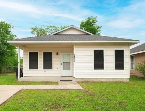 9819 Alcanterra Dr, Houston, TX, 77078-3151 | Card Image
