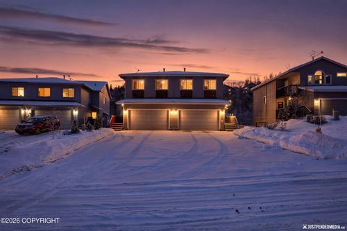 20573 Mountain Vista Dr, Eagle River, AK, 99577-8873 | Card Image