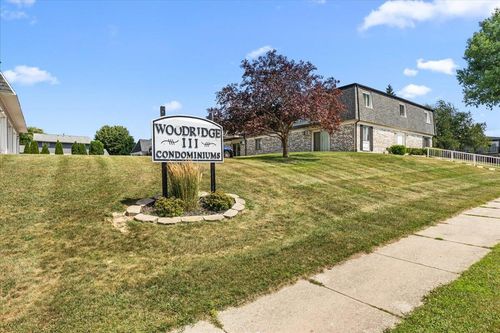 1700 Creek Rd, West Bend, WI, 53090-1960 | Card Image
