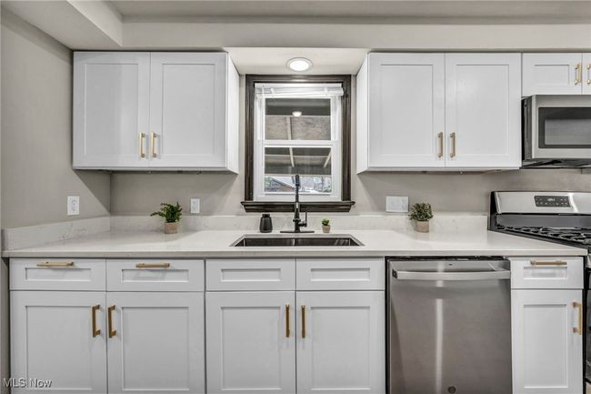 27540 Parkwood Dr, House other with 4 bedrooms, 3 bathrooms and null parking in Euclid OH | Image 20
