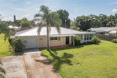 1826 38th Ave, Vero Beach, FL, 32960-2539 | Card Image