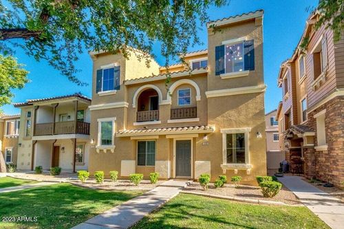 160 W Commerce Ct, Gilbert, AZ, 85233-4418 | Card Image