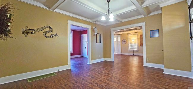 131 N Cherry St, House other with 3 bedrooms, 2 bathrooms and null parking in Mount Carmel IL | Image 24