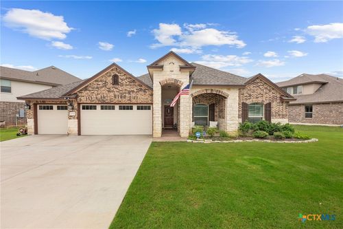 5702 Fenton Ln, Belton, TX, 76513-5847 | Card Image