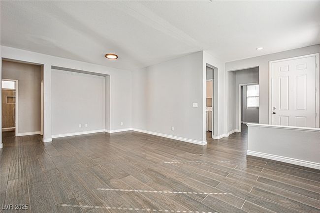 5575 Cresent Valley St, House other with 4 bedrooms, 2 bathrooms and null parking in Las Vegas NV | Image 14