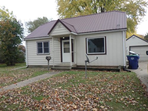 136 Garfield Avenue, CLINTONVILLE, WI, 54929 | Card Image