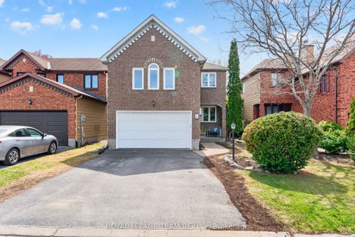 23 Inwood Drive, Kanata, ON, K2M1Z6 | Card Image