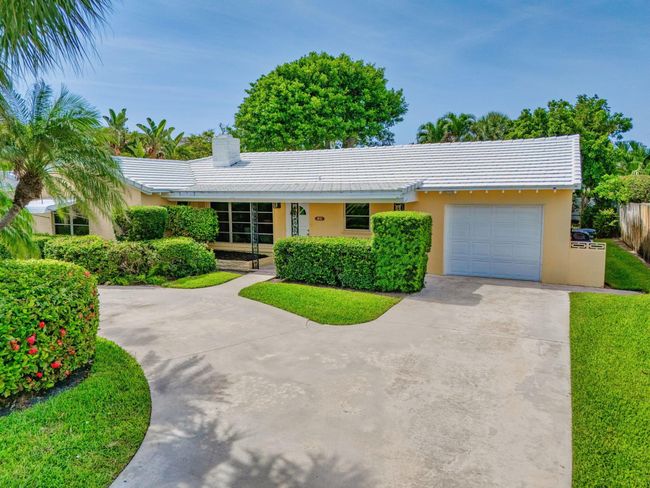 124 Sandal Ln, House other with 3 bedrooms, 2 bathrooms and null parking in Palm Beach Shores FL | Image 34