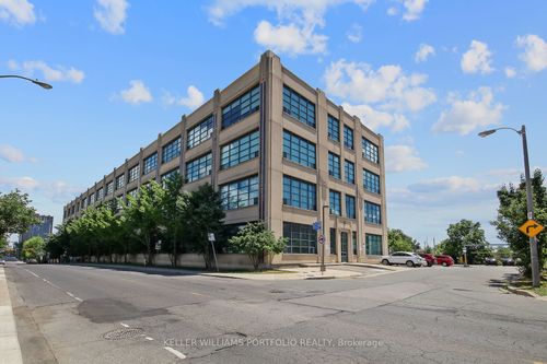 434-1001 Roselawn Ave, York, ON, M6B4M4 | Card Image
