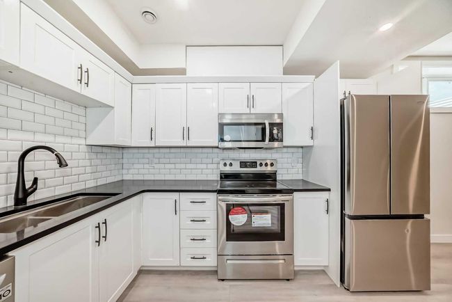 171 Red Sky Cres Ne, House other with 7 bedrooms, 5 bathrooms and 4 parking in Calgary AB | Image 36