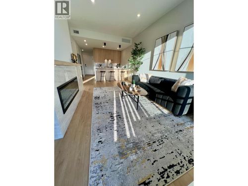 601-75 Predator Ridge Dr, Vernon, BC, V1H0B3 | Card Image