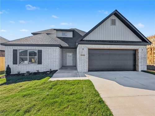 6905 Sw Basswood Ave, Bentonville, AR, 72713 | Card Image
