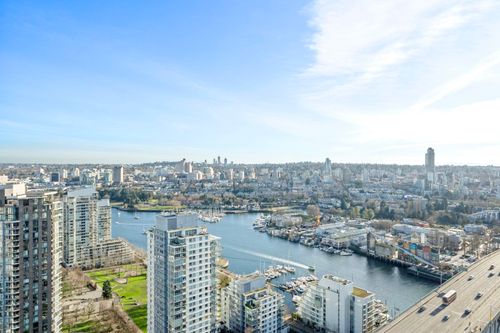 4001-1480 Howe Street, Vancouver, BC, V6Z0G5 | Card Image