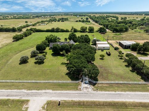 424 Kincannon Ln, Rhome, TX, 76078-3452 | Card Image