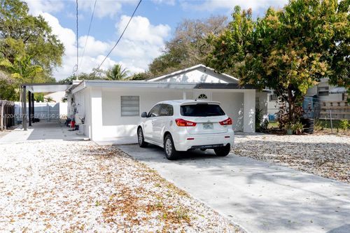 5803 Buchanan St, Hollywood, FL, 33021-5617 | Card Image