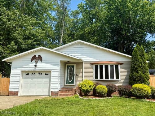 34843 Lake Shore Blvd, Timberlake, OH, 44095-2017 | Card Image