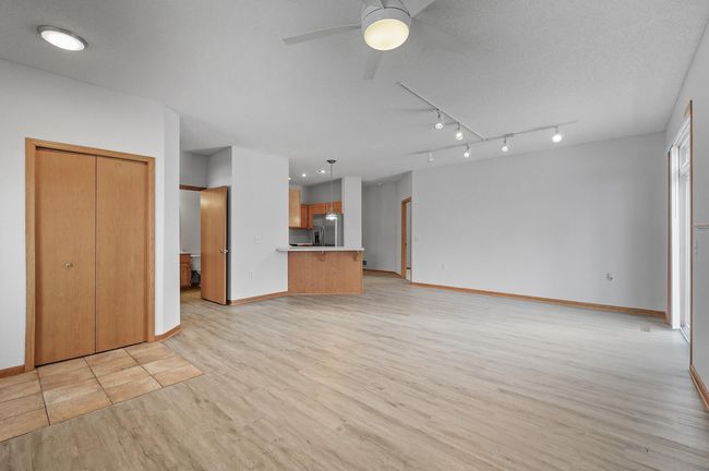 1118 Crystal Pl W, Townhouse with 2 bedrooms, 2 bathrooms and null parking in Chaska MN | Image 12