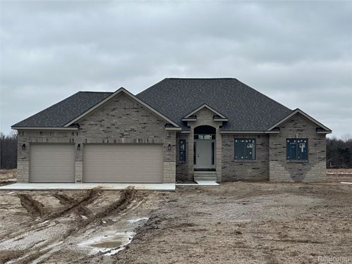 3845 Howland Rd, Almont, MI, 48003-8066 | Card Image