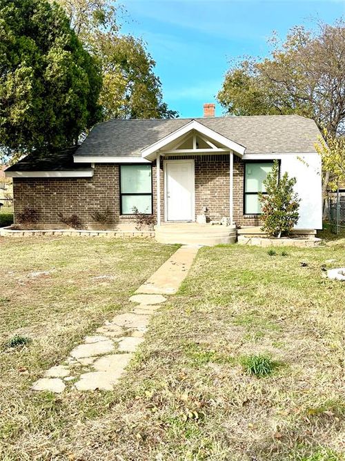 5828 Wellesley Avenue, Fort Worth, TX, 76107 | Card Image