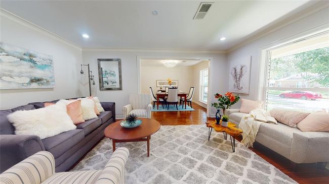 Formal Living RoomCurrently Destaged | Image 10
