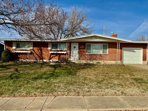 1826 W 2350 S, Syracuse, UT, 84075 | Card Image