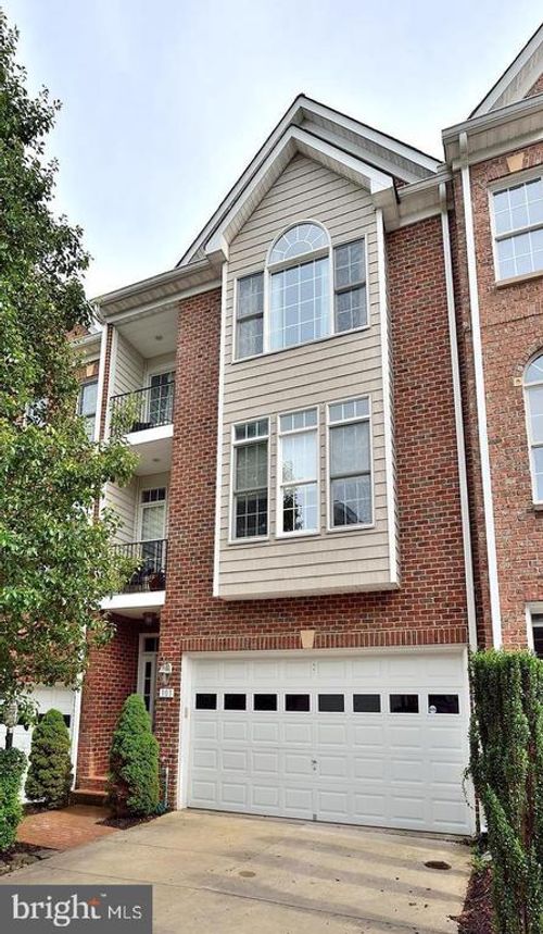 103 Washington Square Ct, Occoquan, VA, 22125-7767 | Card Image
