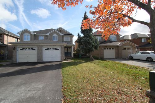 3384 Snowball Rd, Mississauga, ON, L5N7M6 | Card Image