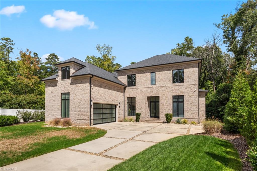 Berkshire Ln, Greensboro, NC 27408