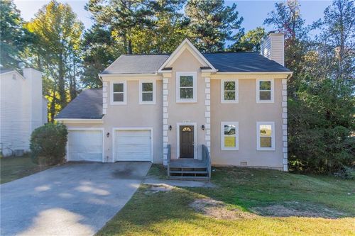 910 Forest Path, Stone Mountain, GA, 30088-2600 | Card Image