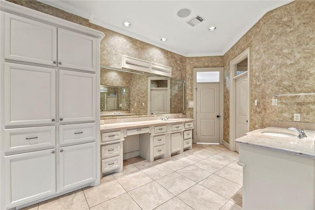 Primary Ensuite | Image 17