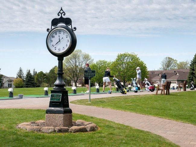 Play Deer Run Golf Club, located just a mile north of Huntersbrook, or one of the 3 other courses within 5 minutes of your new home.jpg | Image 76