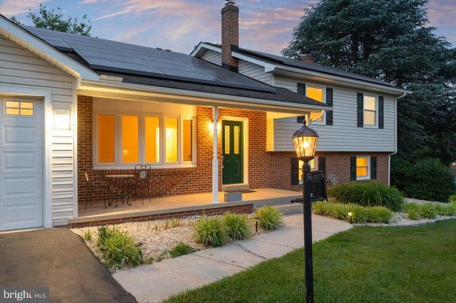 4211 Spring View Ct, House other with 5 bedrooms, 5 bathrooms and null parking in Jefferson MD | Image 4