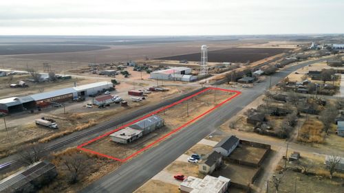 104 N Monroe Ave, New Deal, TX, 79350 | Card Image