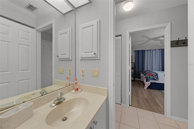 B10 - 245 Coldeway Dr, Condo with 2 bedrooms, 2 bathrooms and null parking in Punta Gorda FL | Image 27