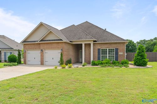 115 Somer Creek Ln, Huntsville, AL, 35811-7122 | Card Image