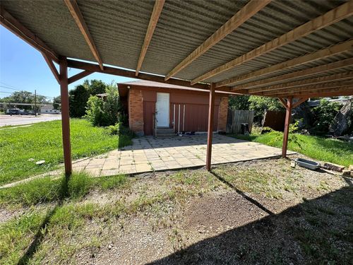 1634 Dalworth St, Grand Prairie, TX, 75050-5265 | Card Image