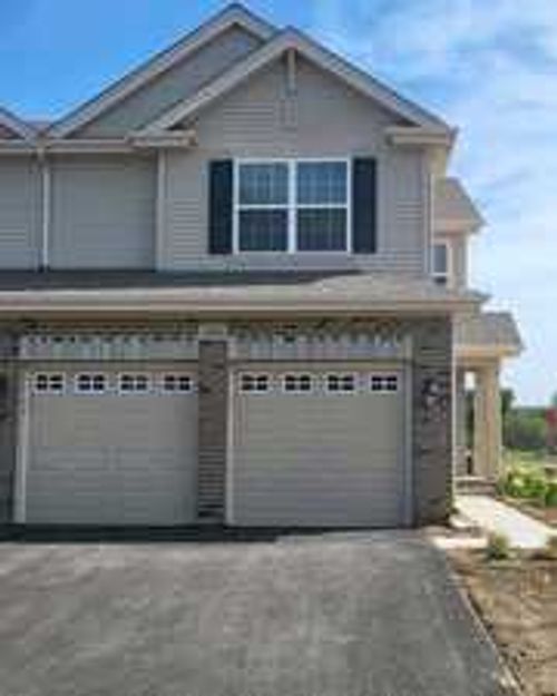 1801 Turtle Creek Dr, Aurora, IL, 60503-4928 | Card Image