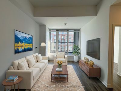 707 - 1808 St. Clair Ave W, Condo with 2 bedrooms, 2 bathrooms and 1 parking in Toronto ON | Image 1