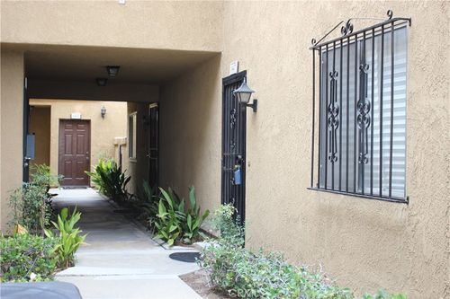 1447 Kauai St, West Covina, CA, 91792-1459 | Card Image