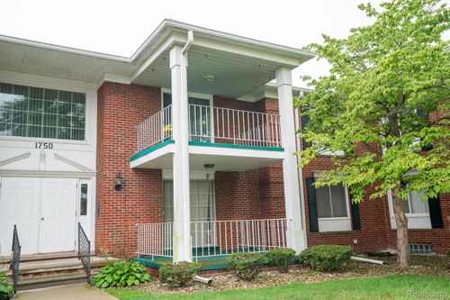 apt-6-1750 Monticello St, Trenton, MI, 48183-2028 | Card Image
