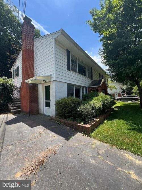 107 Patrick St Se, VIENNA, VA, 22180-6665 | Card Image
