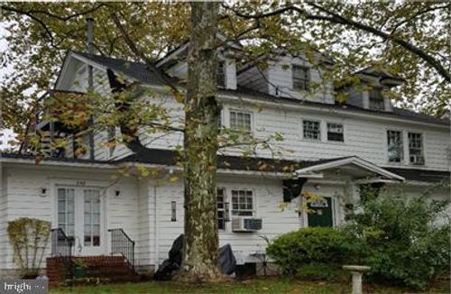 c-251-253 S White Horse Pike, Berlin Boro, NJ, 08009 | Card Image