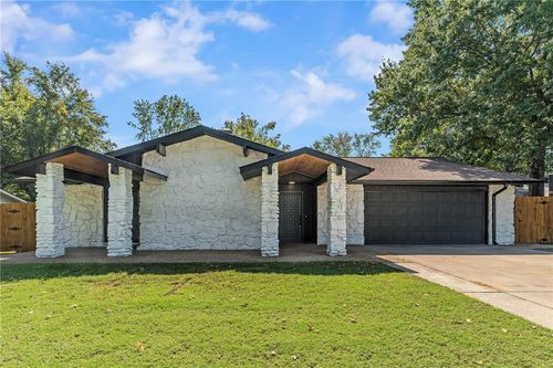 2732 Highland Cir, Rogers, AR, 72756-3114 | Card Image