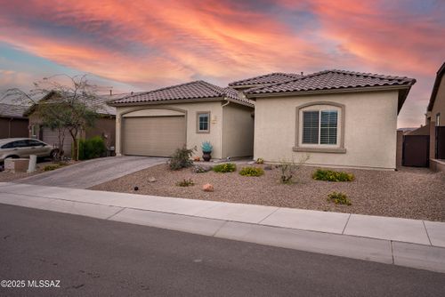 10843 N Cactus Point Dr, Tucson, AZ, 85742-0007 | Card Image