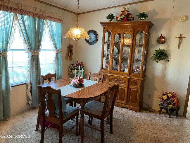 Sitting area | Image 13