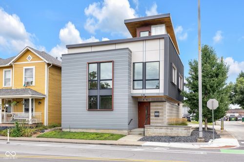 719 New York St, Indianapolis, IN, 46202-3753 | Card Image