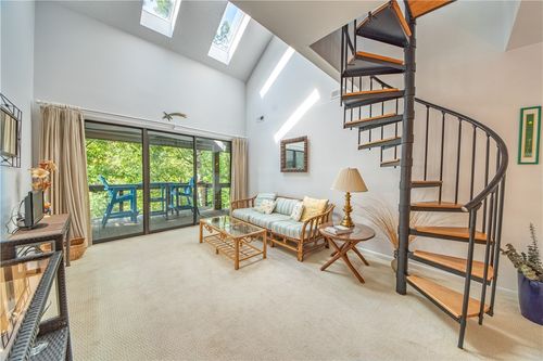 e-58 Villa Ridge Dr, Hartfield, VA, 23071-9701 | Card Image