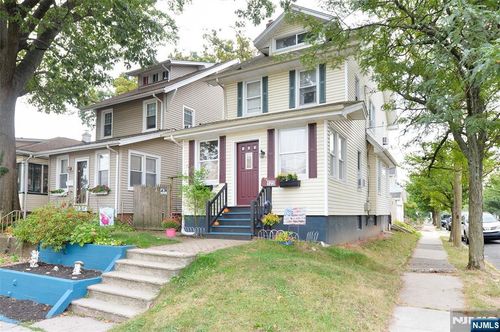 125 Overlook Ave, Belleville, NJ, 07109-2746 | Card Image