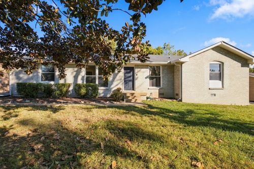 4864 Rainer Dr, Old Hickory, TN, 37138-4129 | Card Image