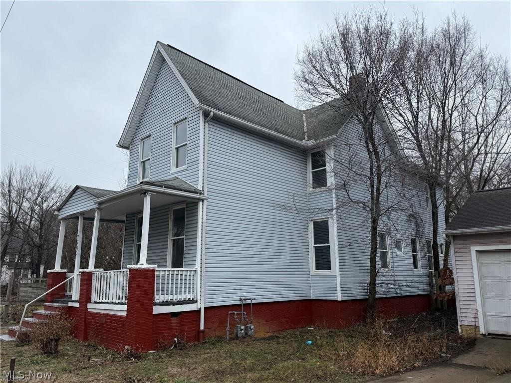 Residential Income in Cleveland 2